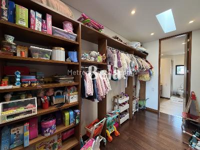 Apartamento de 3 alcobas en venta en Los Rosales, Bogotá, 309 m² · foto 15 de 20