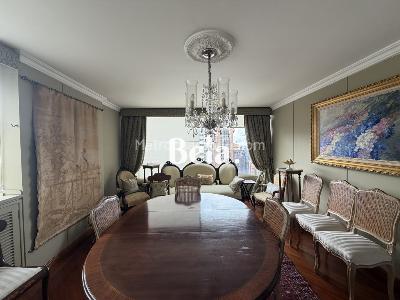 Apartamento de 3 alcobas en venta en Los Rosales, Bogotá, 251 m² · foto 3 de 15