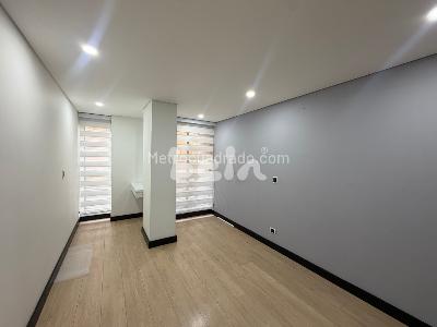 Apartamento de 3 alcobas en venta en Santa Barbara Occidental, Bogotá, 159 m² · foto 10 de 15