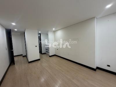 Apartamento de 3 alcobas en venta en Santa Barbara Occidental, Bogotá, 159 m² · foto 11 de 15