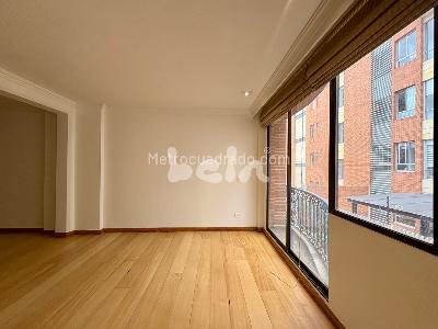 Apartamento de 2 alcobas en arriendo en Chico Norte, Bogotá, 84 m² · foto 3 de 10
