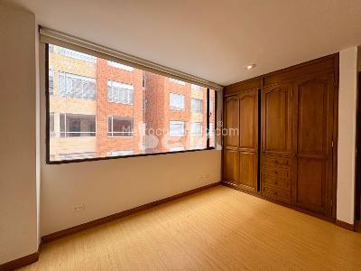Apartamento de 2 alcobas en arriendo en Chico Norte, Bogotá, 84 m² · foto 6 de 10