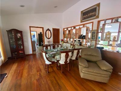 Casa en venta en San Bernardo Del Viento, Manizales · foto 3 de 17