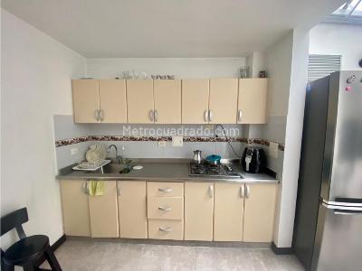 Casa de 3 alcobas en venta en La Carola, Manizales, 84 m² · foto 3 de 12