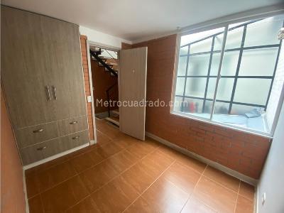 Casa de 3 alcobas en venta en Altos Del Capri, Manizales, 96 m² · foto 8 de 11