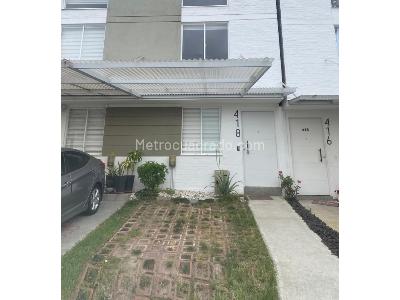 Casa de 3 alcobas en venta en Altos Del Capri, Manizales, 96 m² · foto 11 de 11