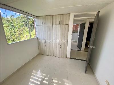 Apartamento en venta en Caribe, Manizales · foto 5 de 10