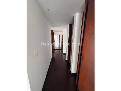 Apartamento en venta en Av Santander, Manizales · foto 8 de 12
