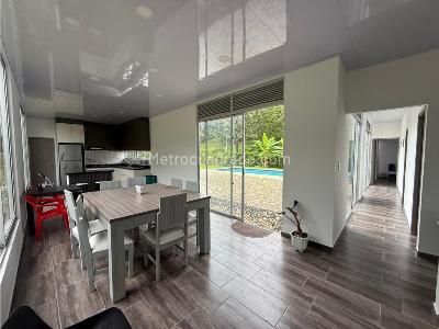 Casa de 3 alcobas en venta en Kilometro 47, Manizales, 103 m² · foto 3 de 20
