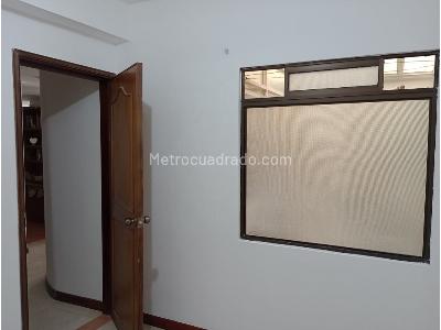 Apartamento de 4 alcobas en venta en Palermo, Manizales, 135 m² · foto 15 de 20