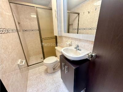 Apartamento en venta en Villa Carmenza, Manizales · foto 3 de 7