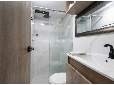 Apartamento en venta en Alcazares, Manizales · foto 3 de 7
