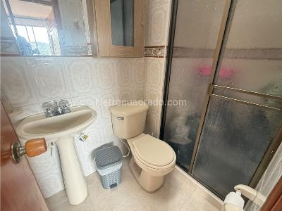 Apartamento de 3 alcobas en venta en San Jorge, Manizales, 59 m² · foto 6 de 10