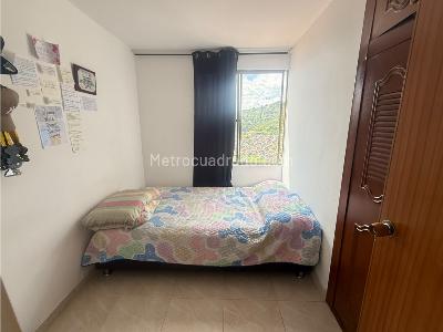 Apartamento de 3 alcobas en venta en San Jorge, Manizales, 59 m² · foto 7 de 10