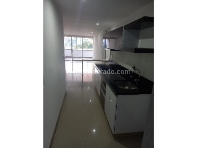 Apartamento de 2 alcobas en venta en Bosque Popular, Manizales, 77 m² · foto 2 de 15