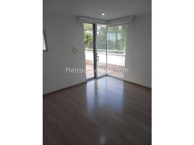 Apartamento de 2 alcobas en venta en Bosque Popular, Manizales, 77 m² · foto 4 de 15