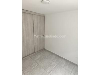 Apartamento en venta en Francia, Manizales · foto 8 de 13