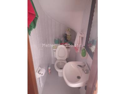 Casa de 4 alcobas en venta en Trebol, Manizales, 230 m² · foto 13 de 16