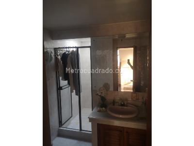 Casa de 4 alcobas en venta en Trebol, Manizales, 230 m² · foto 4 de 16