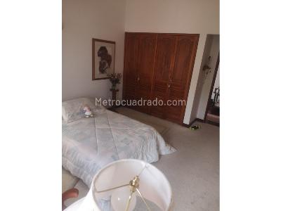 Casa de 4 alcobas en venta en Trebol, Manizales, 230 m² · foto 6 de 16