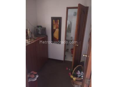 Casa de 4 alcobas en venta en Trebol, Manizales, 230 m² · foto 8 de 16