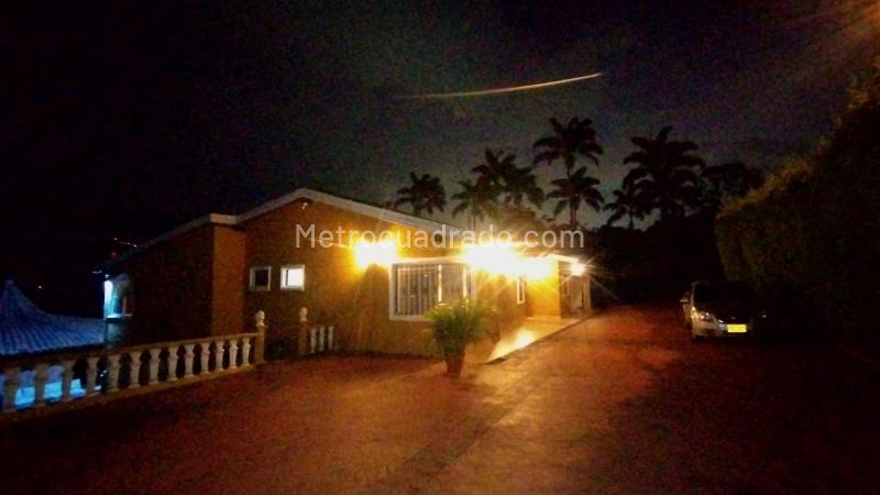 4BR Finca in El Noral (4200 m²) - 3