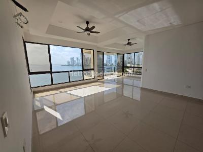 Apartamento de 4 alcobas en venta en Bocagrande, Cartagena, 140 m² · foto 2 de 20