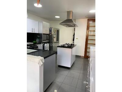 Apartamento en venta en Bella Suiza Alta, Bogotá · foto 11 de 20