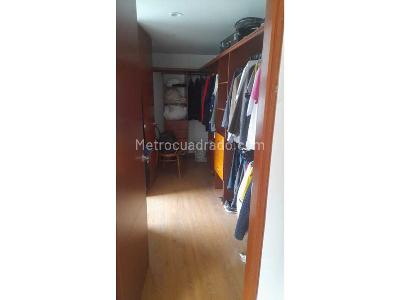Apartamento de 3 alcobas en venta en Antiguo Camino De Suba, Bogotá, 145 m² · foto 10 de 12