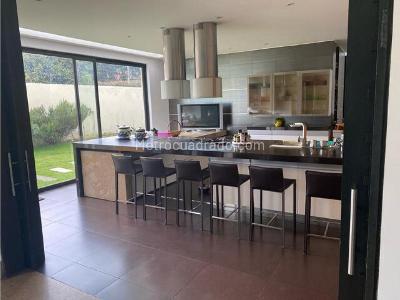 Casa de 5 alcobas en venta en San Jose De Bavaria, Bogotá, 585 m² · foto 6 de 15