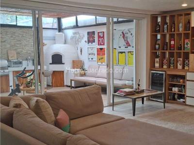 Casa de 3 alcobas en venta en Santa Barbara Alta, Bogotá, 387 m² · foto 5 de 12