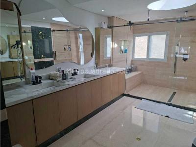Casa de 3 alcobas en venta en Santa Barbara Alta, Bogotá, 387 m² · foto 12 de 12