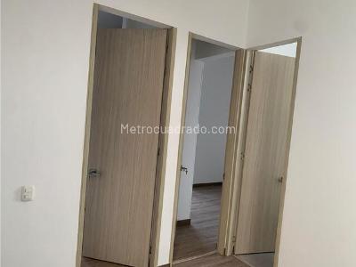 Apartamento de 3 alcobas en venta en Cedritos, Bogotá, 86 m² · foto 10 de 20