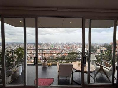 Apartamento de 3 alcobas en venta en Chapinero Alto, Bogotá, 200 m² · foto 2 de 20