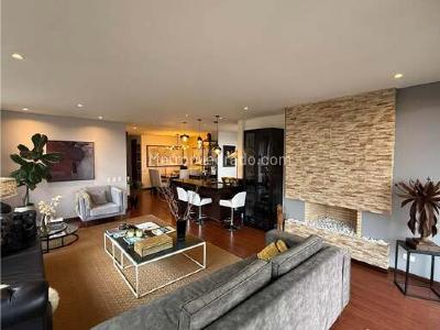 Apartamento de 3 alcobas en venta en Chapinero Alto, Bogotá, 200 m² · foto 9 de 20