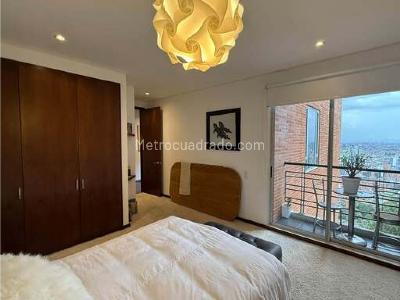 Apartamento de 3 alcobas en venta en Chapinero Alto, Bogotá, 200 m² · foto 16 de 20