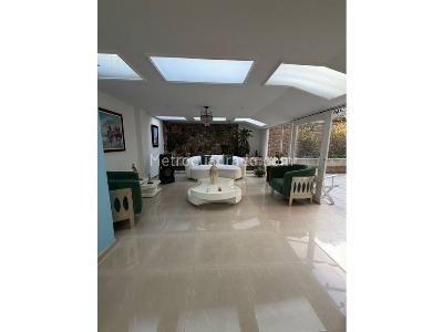 Apartamento de 3 alcobas en venta en Santa Barbara Central, Bogotá, 145 m² · foto 3 de 20