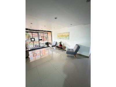 Apartamento de 3 alcobas en venta en Santa Barbara Central, Bogotá, 145 m² · foto 19 de 20