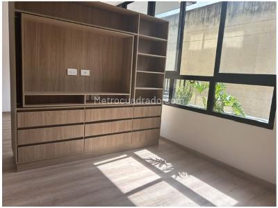 Apartaestudio en venta en Chico Norte, Bogotá, 44 m² · foto 2 de 16