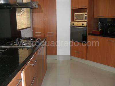 Apartamento de 4 alcobas en venta en Bosque Medina, Bogotá, 252 m² · foto 8 de 15