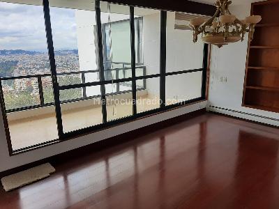 Apartamento de 3 alcobas en venta en Bosque Medina Usaquen, Bogotá, 250 m² · foto 3 de 17