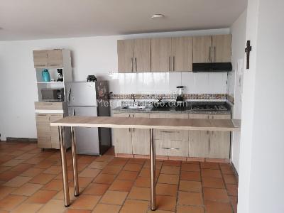 Casa de 5 alcobas en venta en Tejares Cristales, Cali, 396 m² · foto 9 de 13