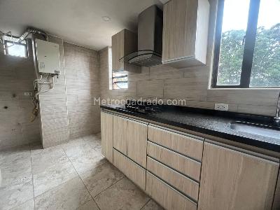 Apartamento de 3 alcobas en arriendo en Cerros De Sotileza, Bogotá, 90 m² · foto 8 de 20