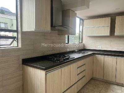 Apartamento de 3 alcobas en arriendo en Cerros De Sotileza, Bogotá, 90 m² · foto 11 de 20