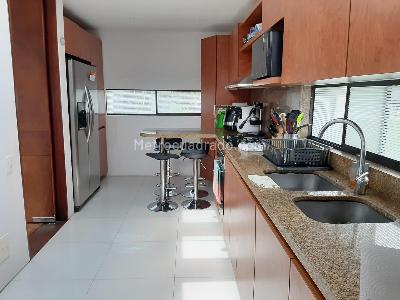 Casa de 3 alcobas en venta en Arboretto, Bogotá, 224 m² · foto 4 de 20