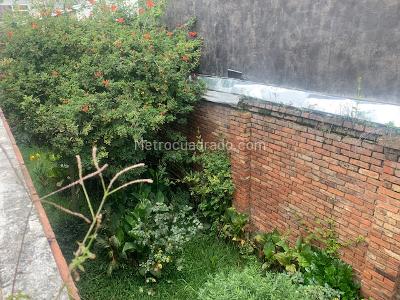Casa de 5 alcobas en venta en San Luis, Bogotá, 300 m² · foto 13 de 20