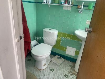 Casa de 5 alcobas en venta en San Luis, Bogotá, 300 m² · foto 19 de 20