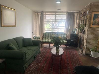 Casa de 5 alcobas en venta en San Luis, Bogotá, 300 m² · foto 5 de 20