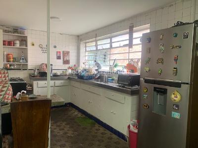Casa de 5 alcobas en venta en San Luis, Bogotá, 300 m² · foto 6 de 20