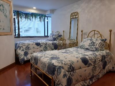 Apartamento de 4 alcobas en venta en Santa Bárbara, Bogotá, 258 m² · foto 15 de 20